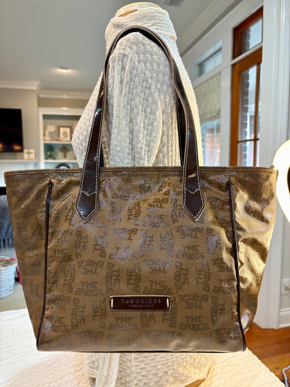 The Bridge Firenze 1969 Italian Tote w Patent Leather Straps & Trim Large & EUC